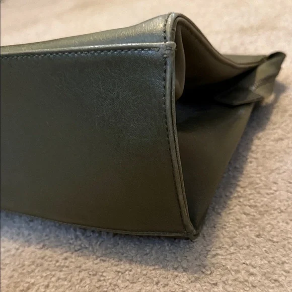 Matt & Nat Forest Green Briefcase - Picture 3 of 16